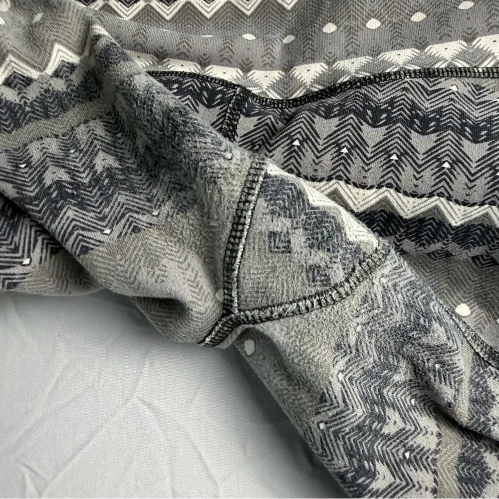 Alo Yoga full length low waisted black gray Print Leggings medium
